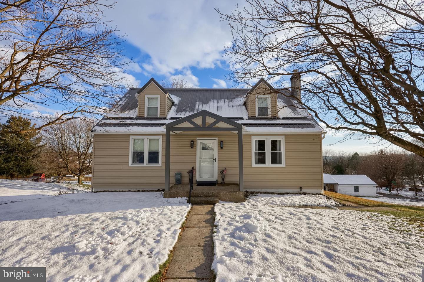 207 Hazel Street, Hamburg