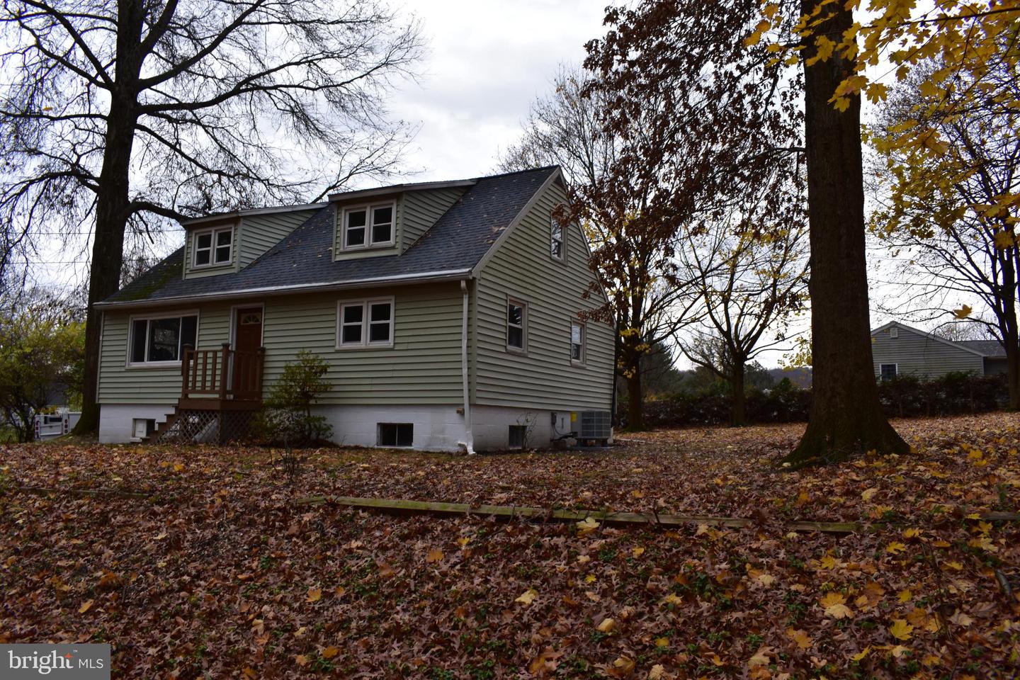 127 Cedar Lane, Reading