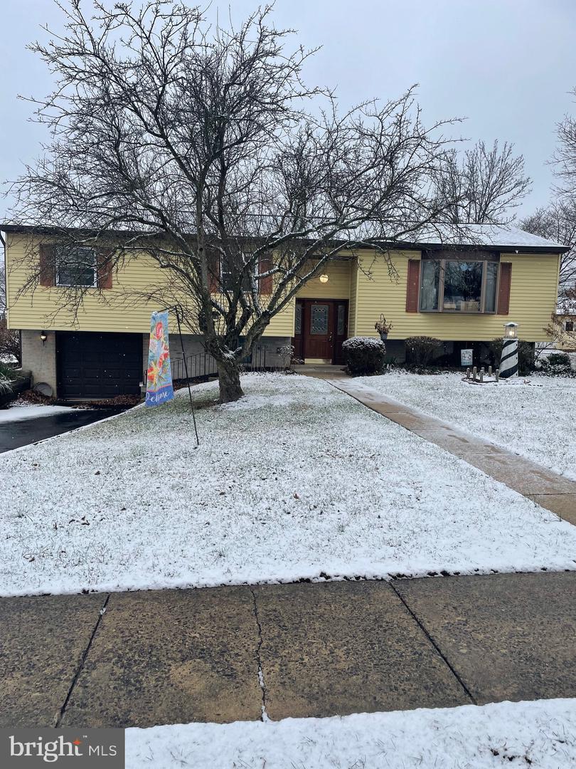 105 Michele Drive, Reading