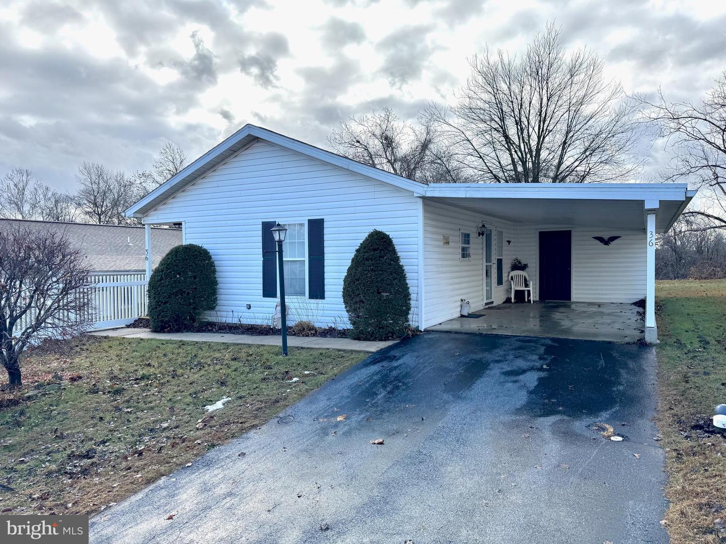 36 Westview Terrace, Womelsdorf