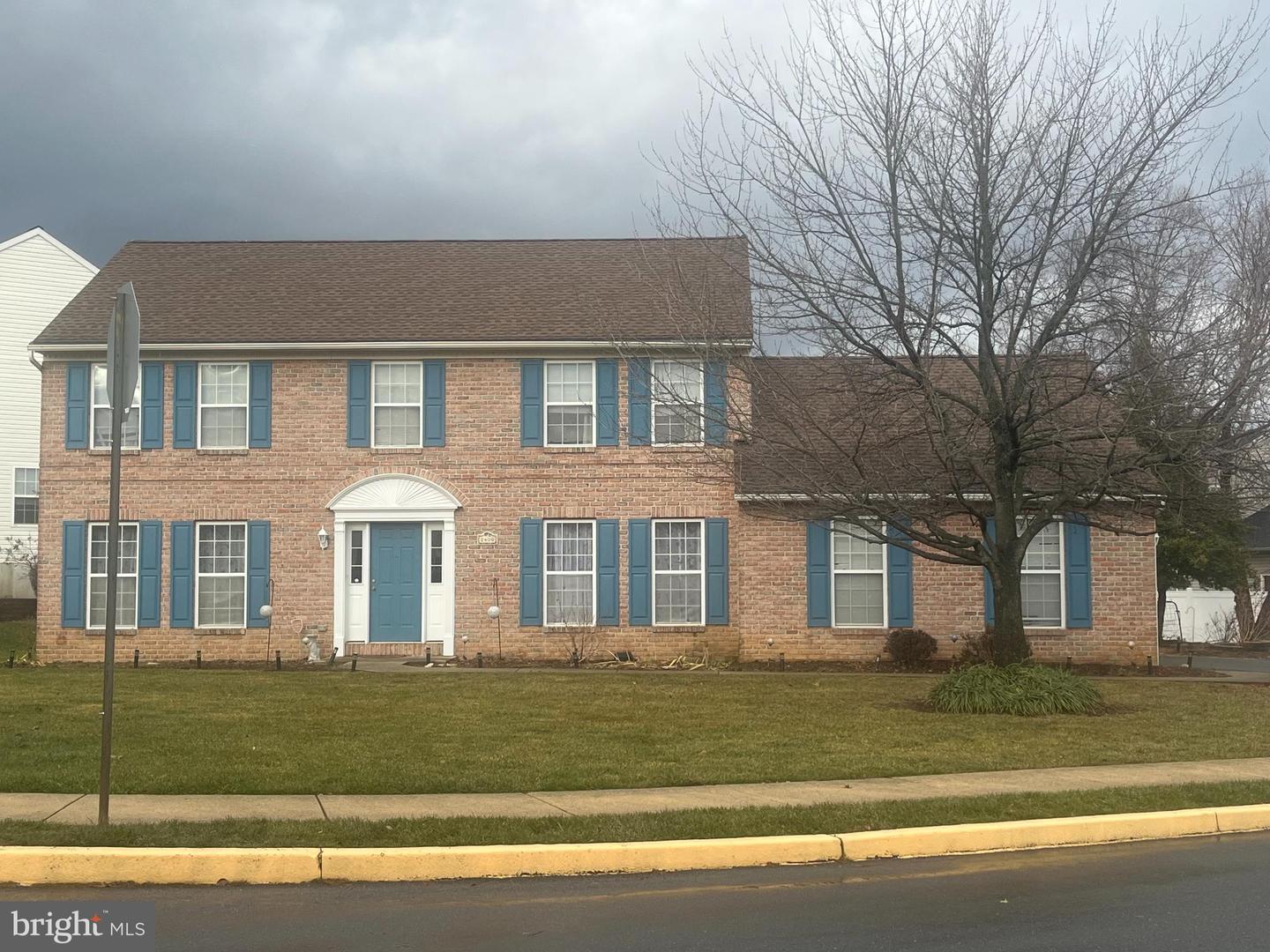 2400 John Henry Drive, Reading
