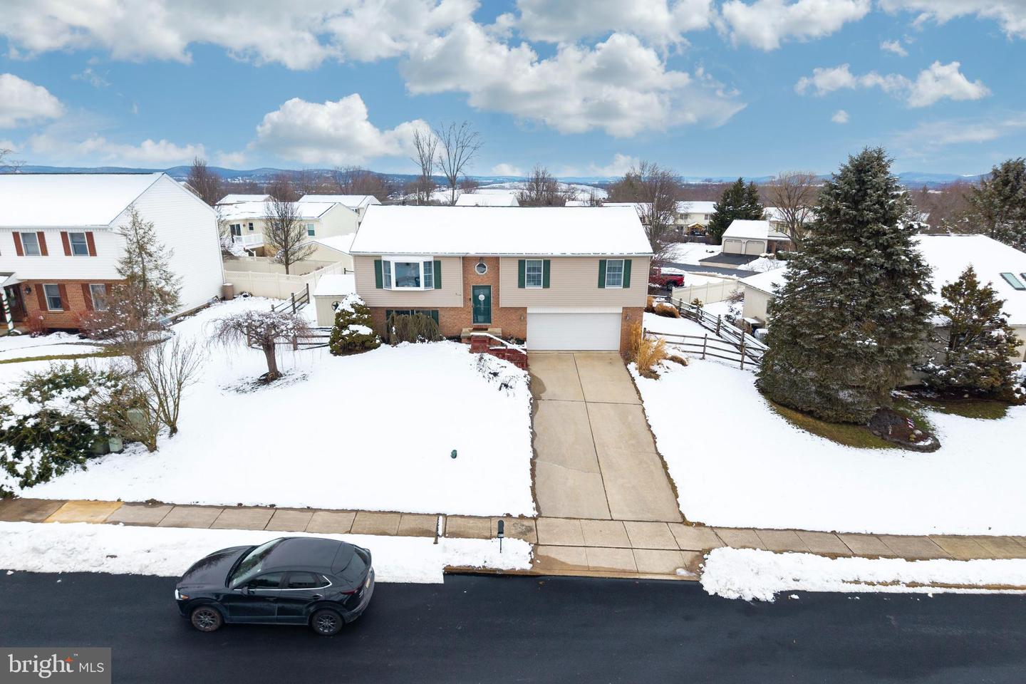 821 Colonial Drive, Birdsboro