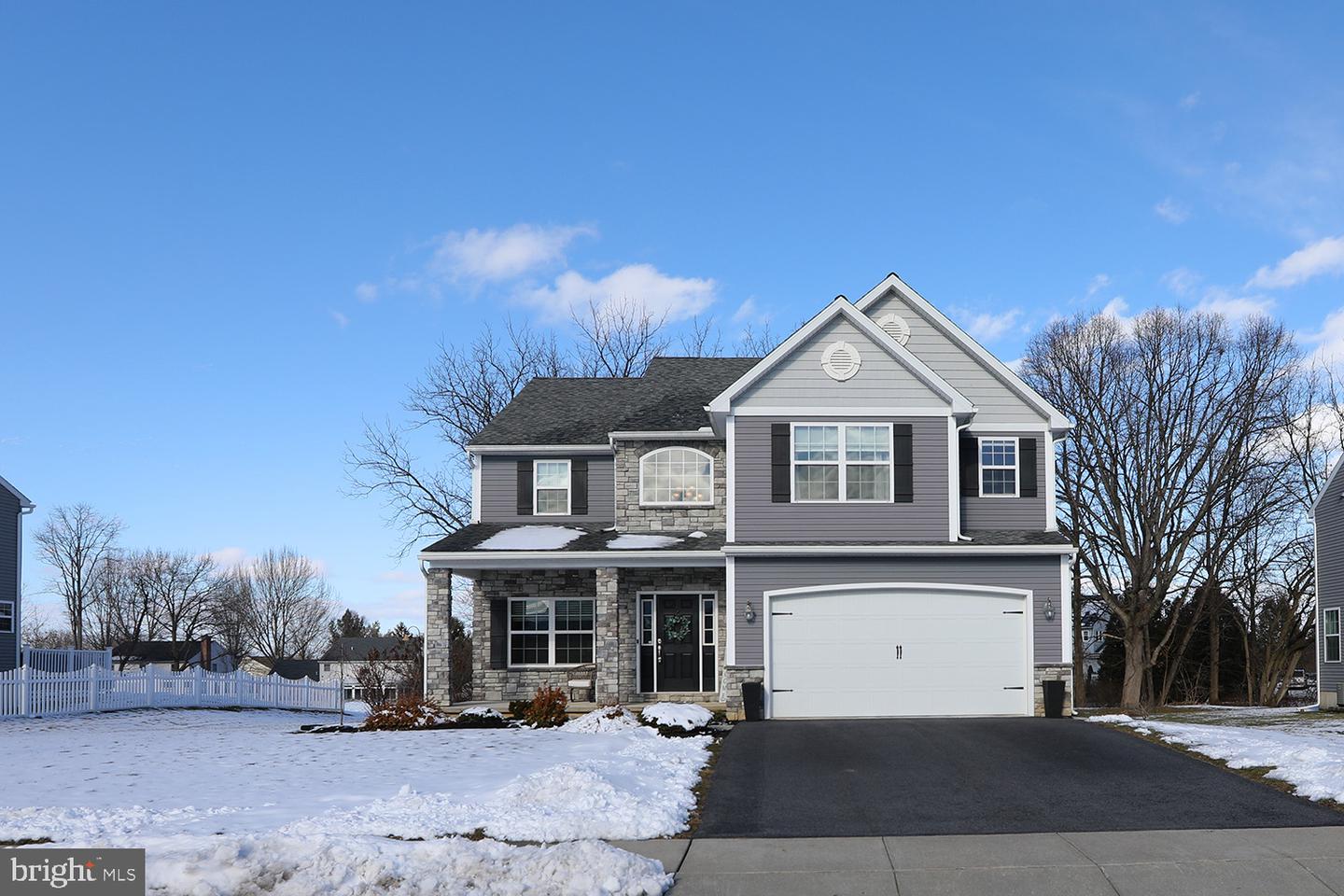308 Sofia Boulevard, Blandon