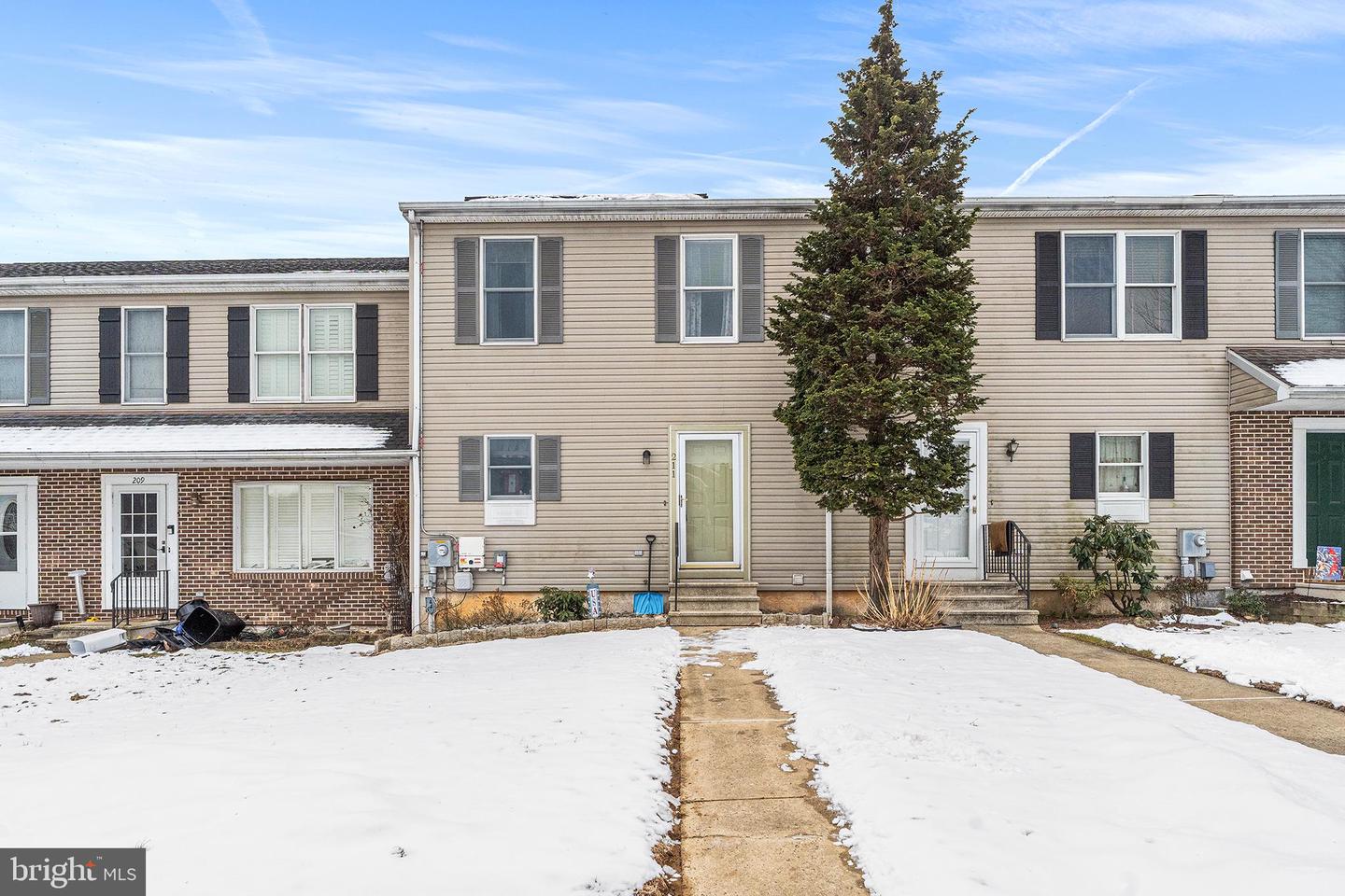 211 Poplar Drive, Reading