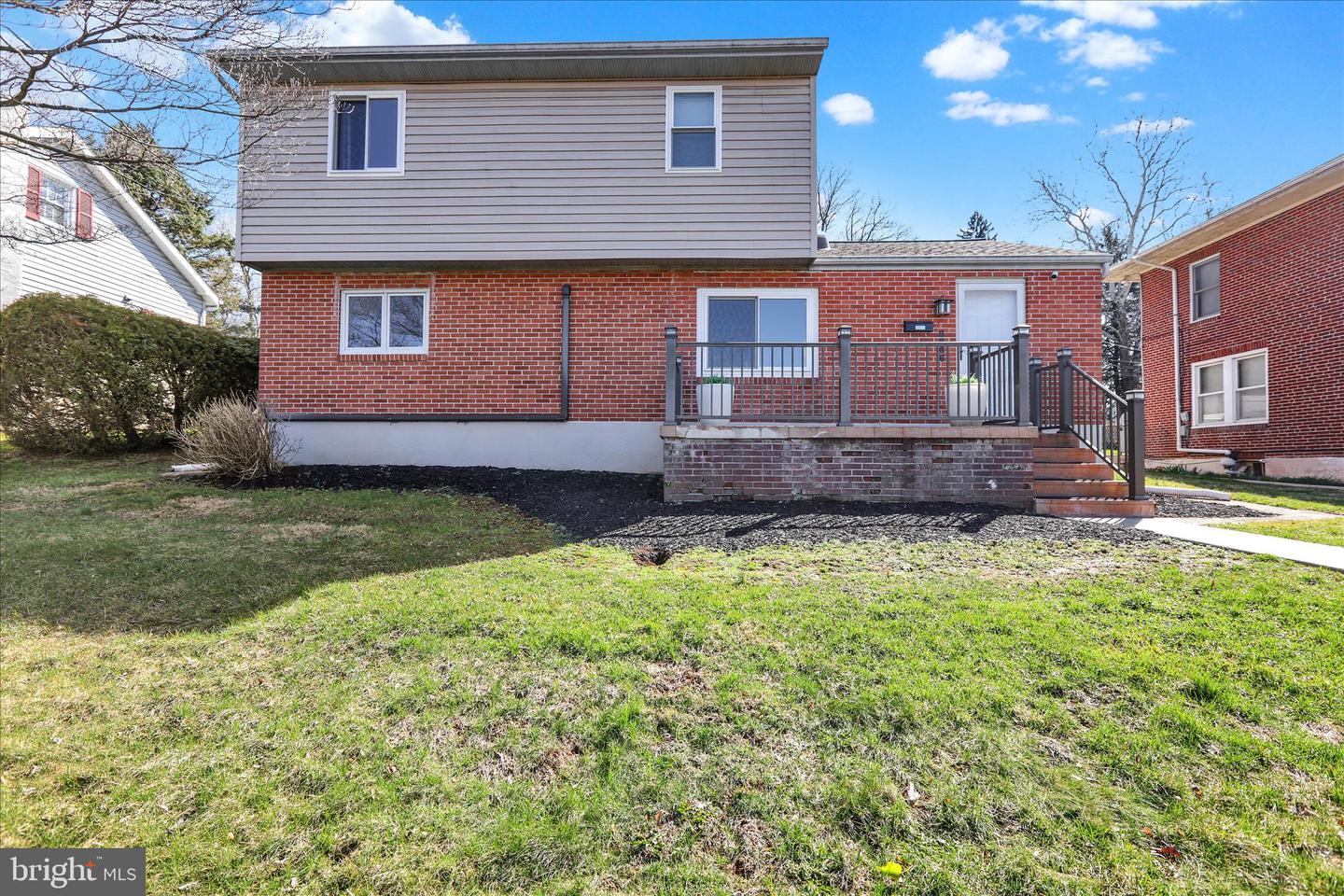 2266 Reading Boulevard, Reading