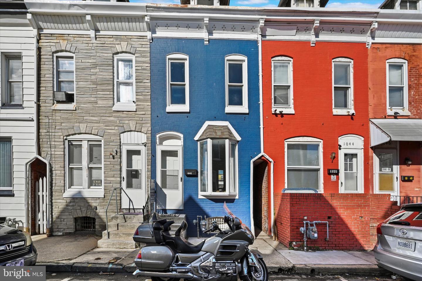 1042 Locust Street, Reading