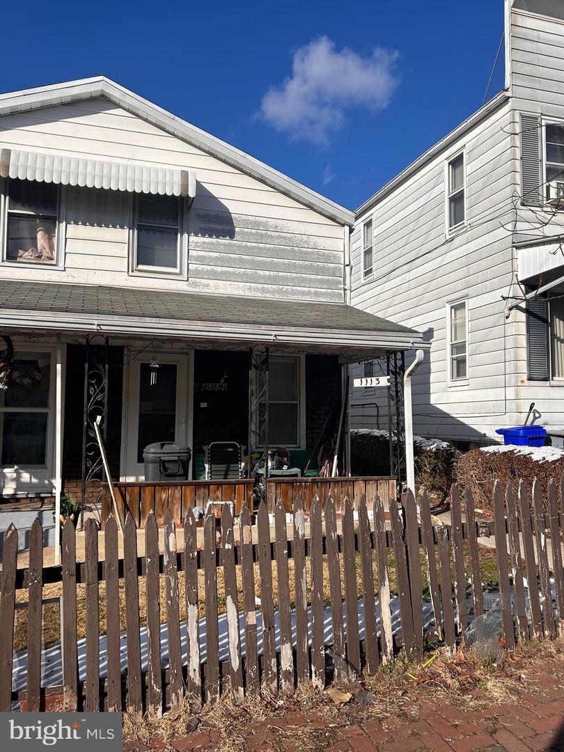 1113 Elm Street, Reading