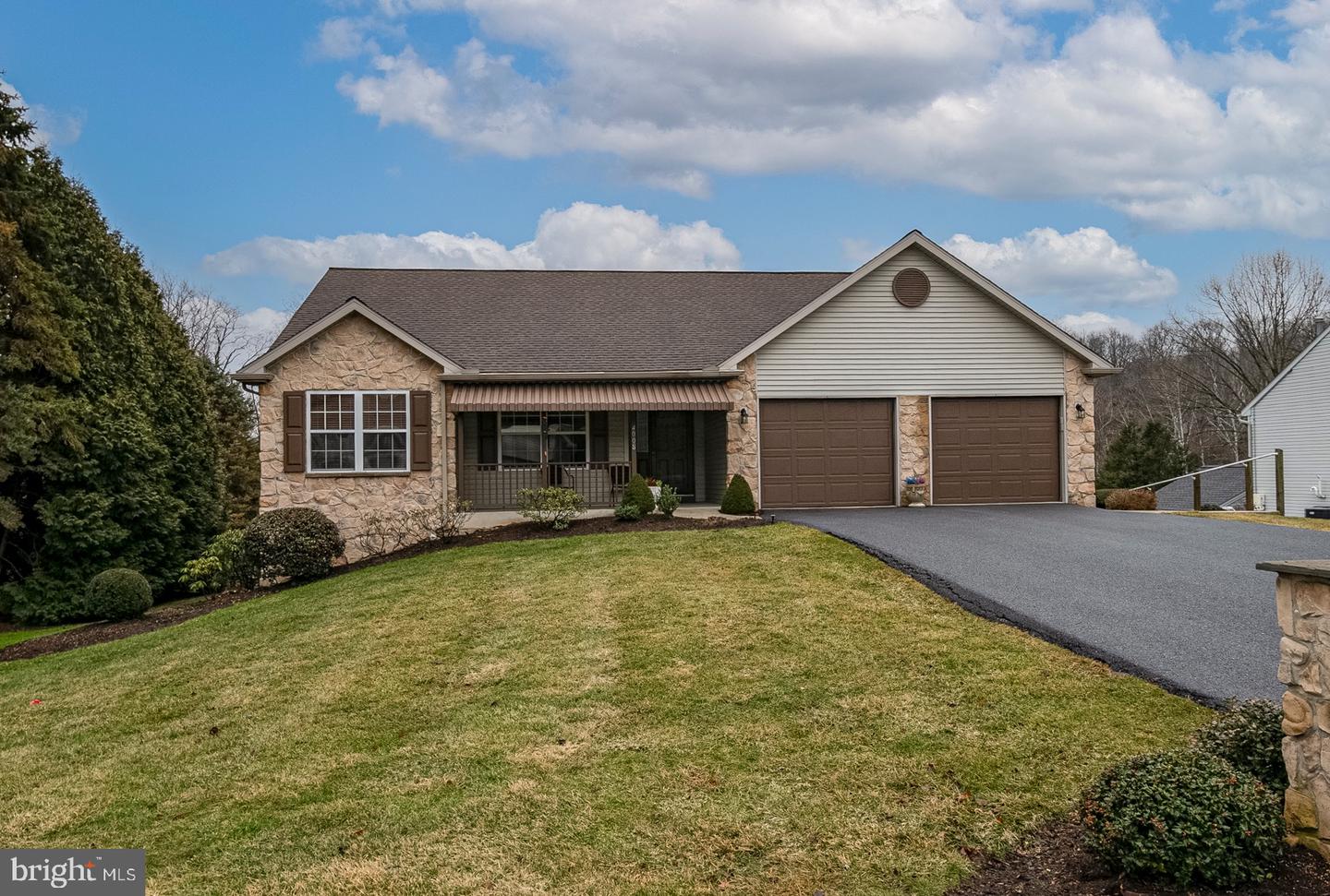 4008 River Road, Reading