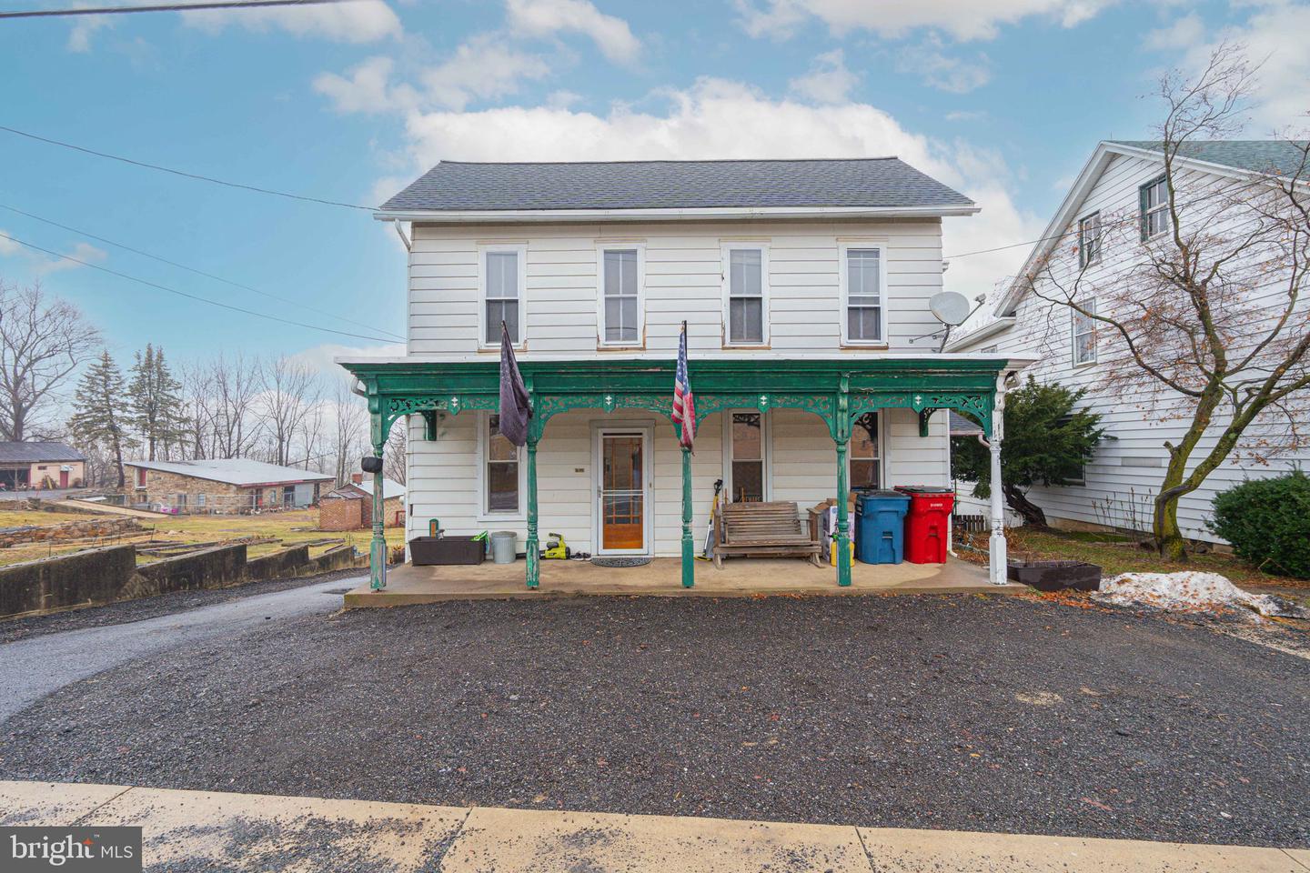 1303 State Street, Mertztown