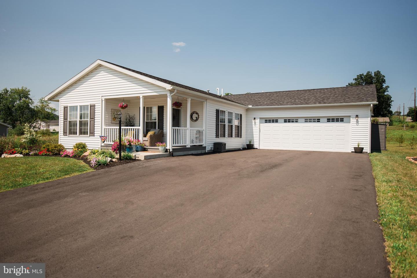 180 Eagles Watch S, Bechtelsville