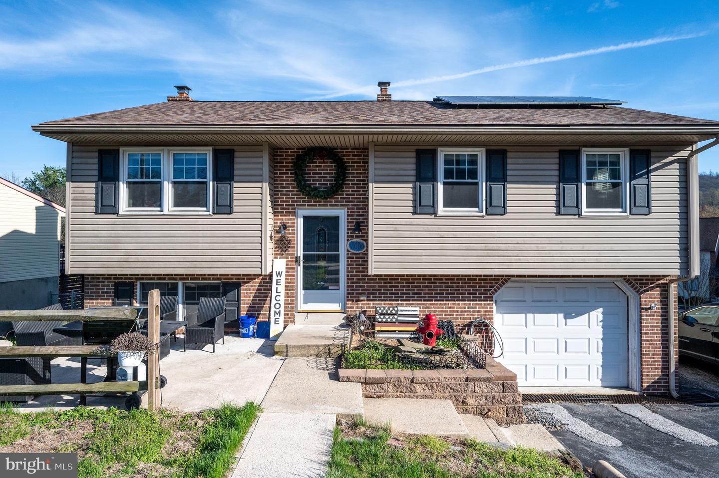 106 Pear Street, Mohnton
