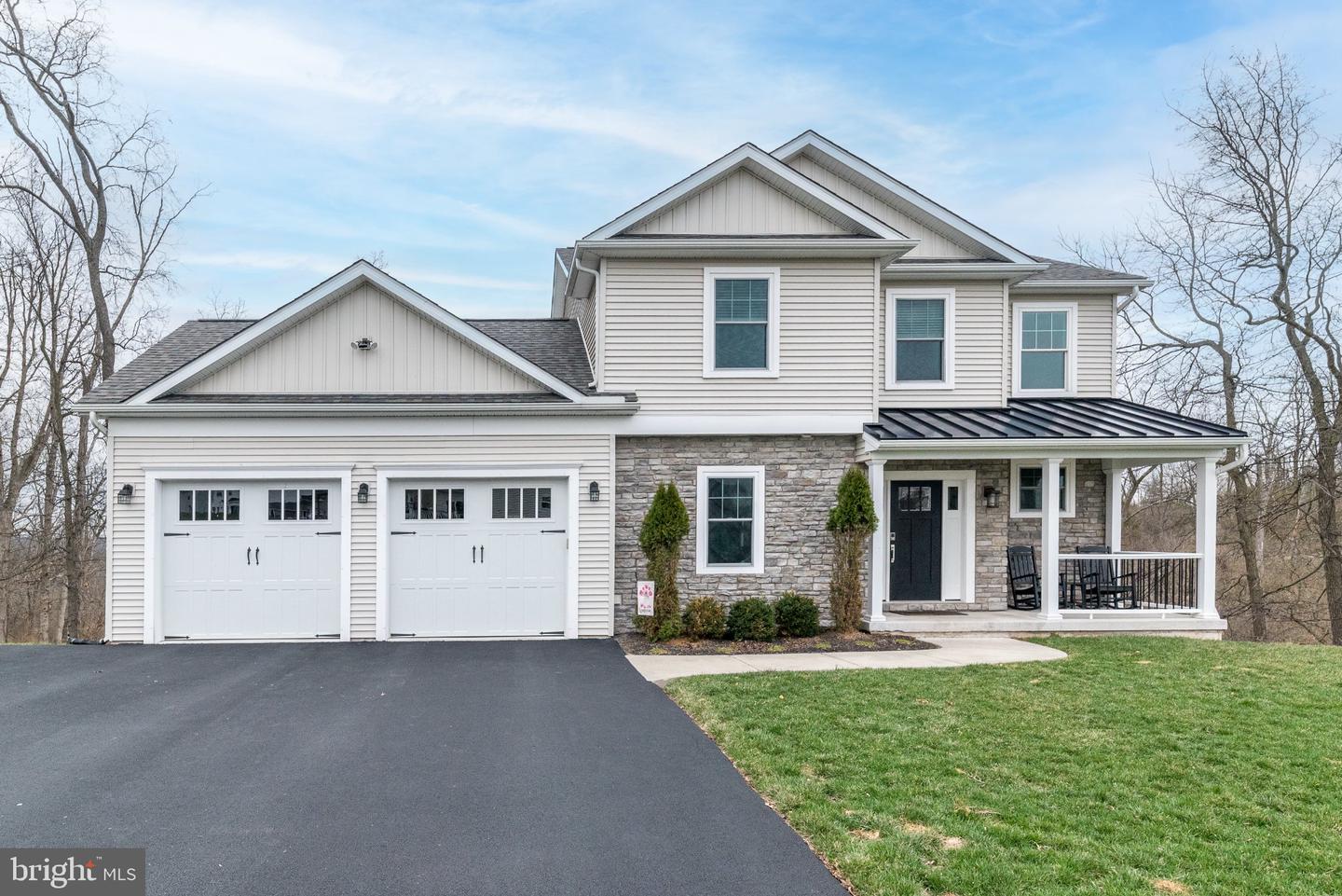 447 Green Meadow Drive, Douglassville