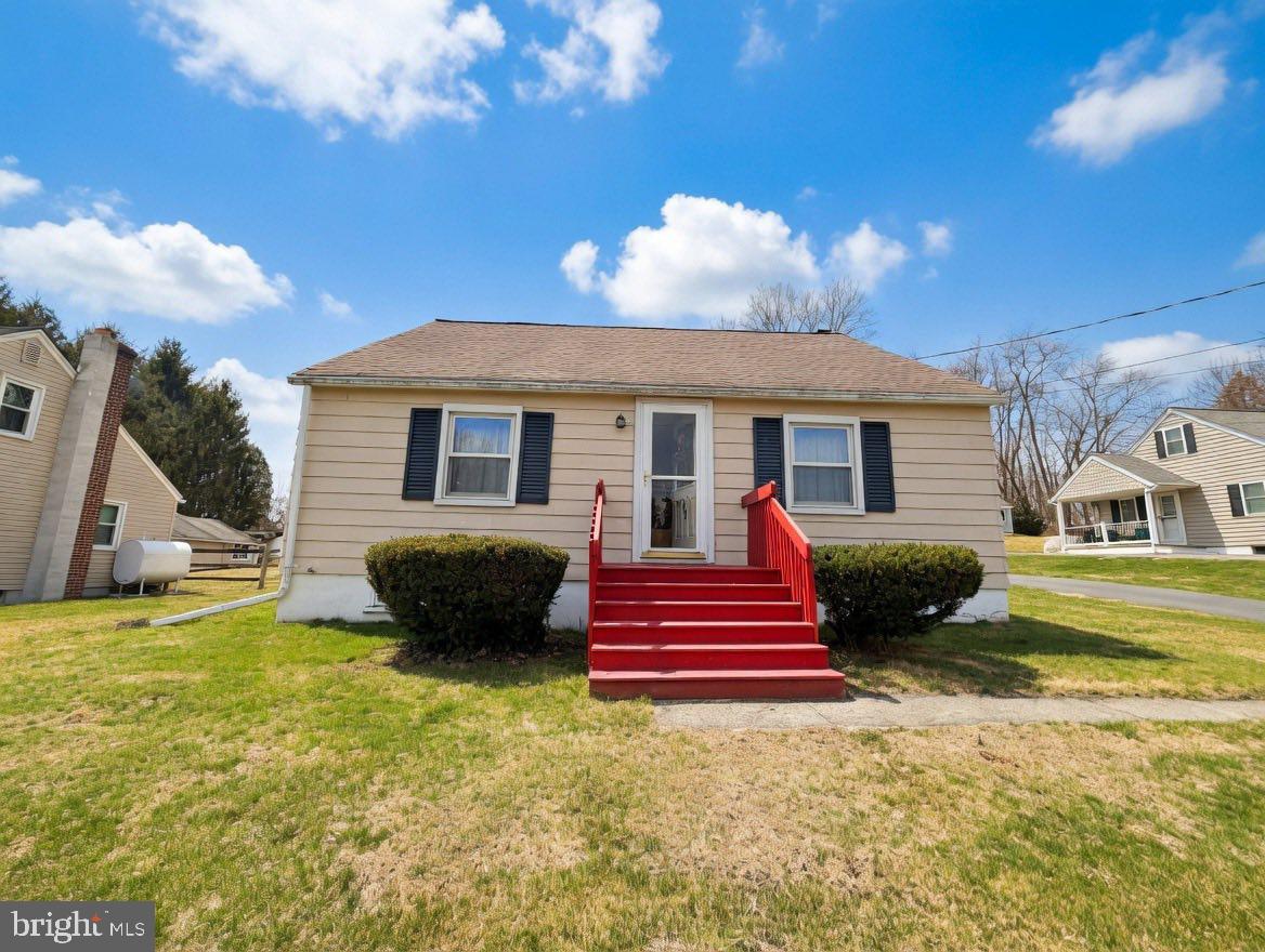 42 Groff Road, Boyertown
