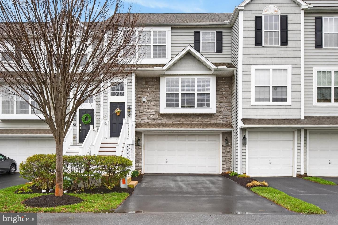 205 Heather Way, Morgantown