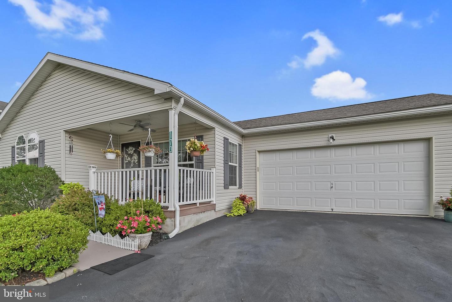 173 Random Road, Douglassville