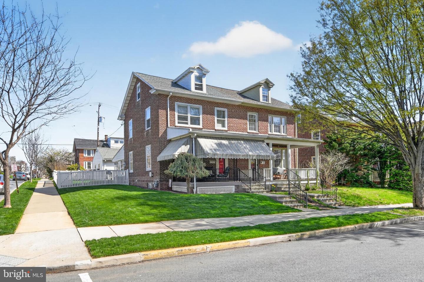 397 Pine Street, Reading