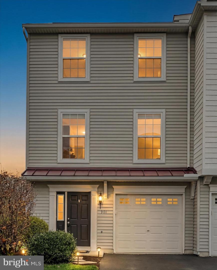 901 Heather Way, Morgantown