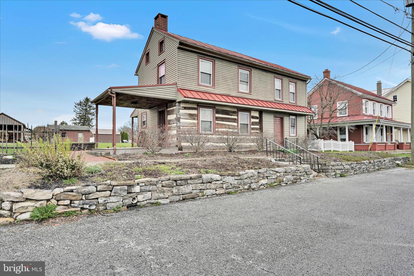 8491 Lancaster Avenue, Bethel