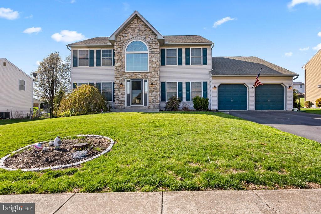 42 Nantucket Drive, Reading