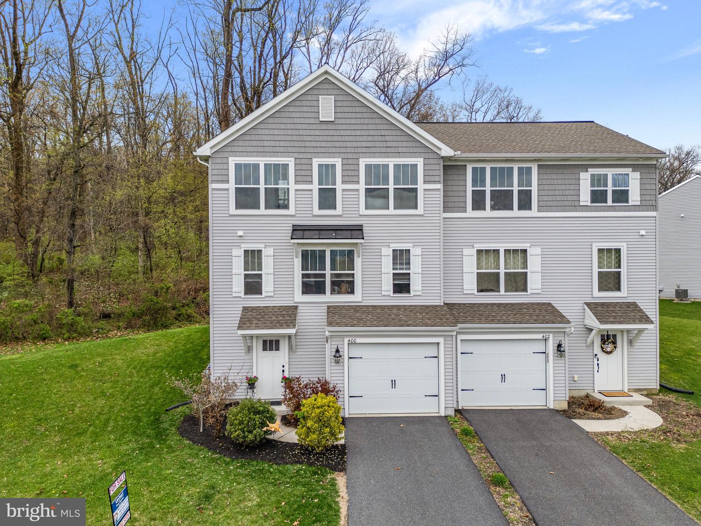 400 Smokering Drive, Robesonia