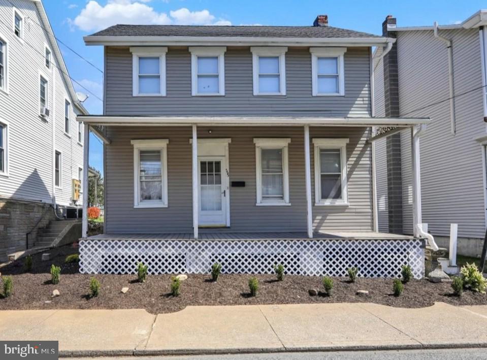 323 Main Street, Shoemakersville