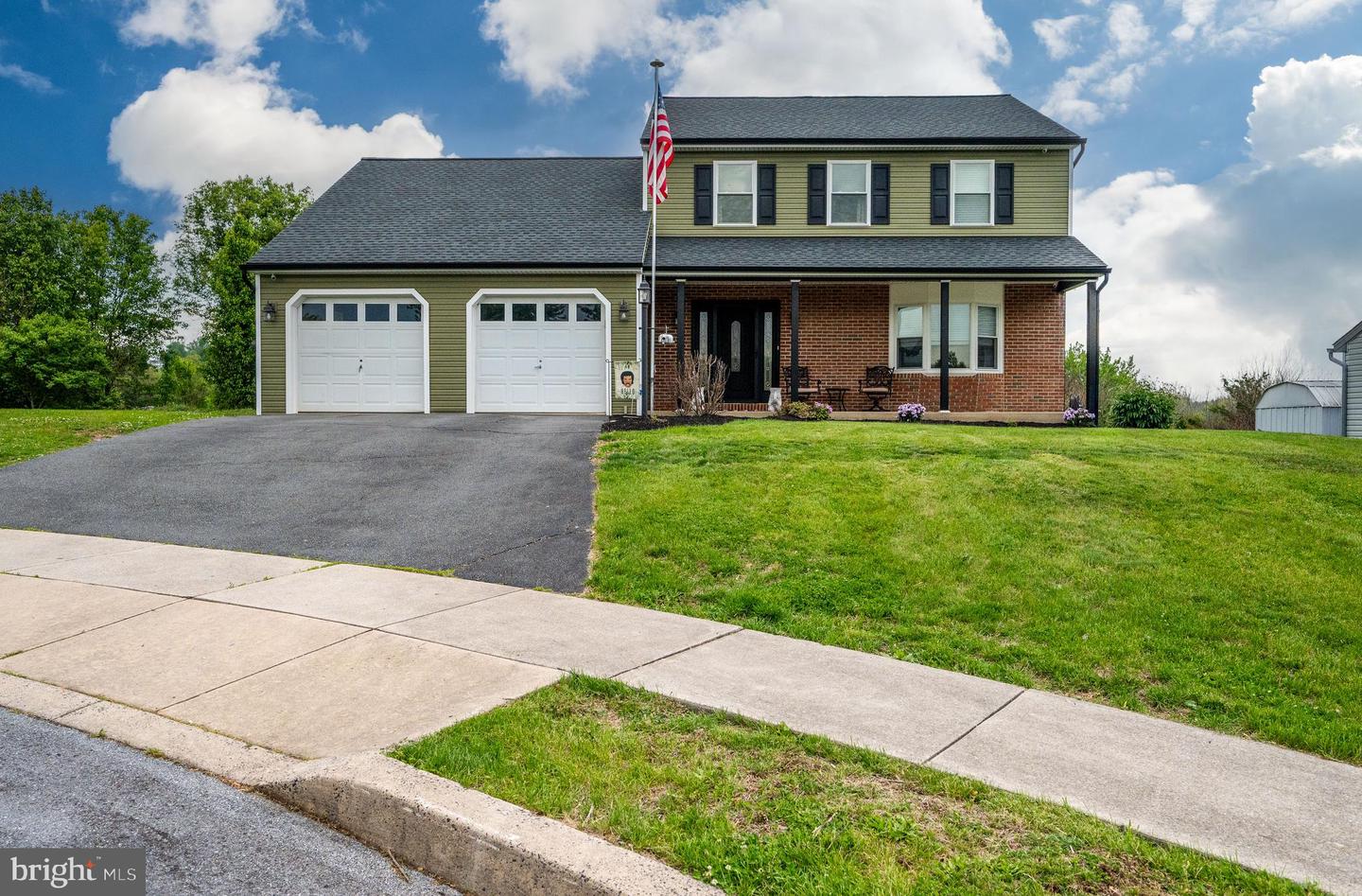 212 Crystal Circle, Birdsboro