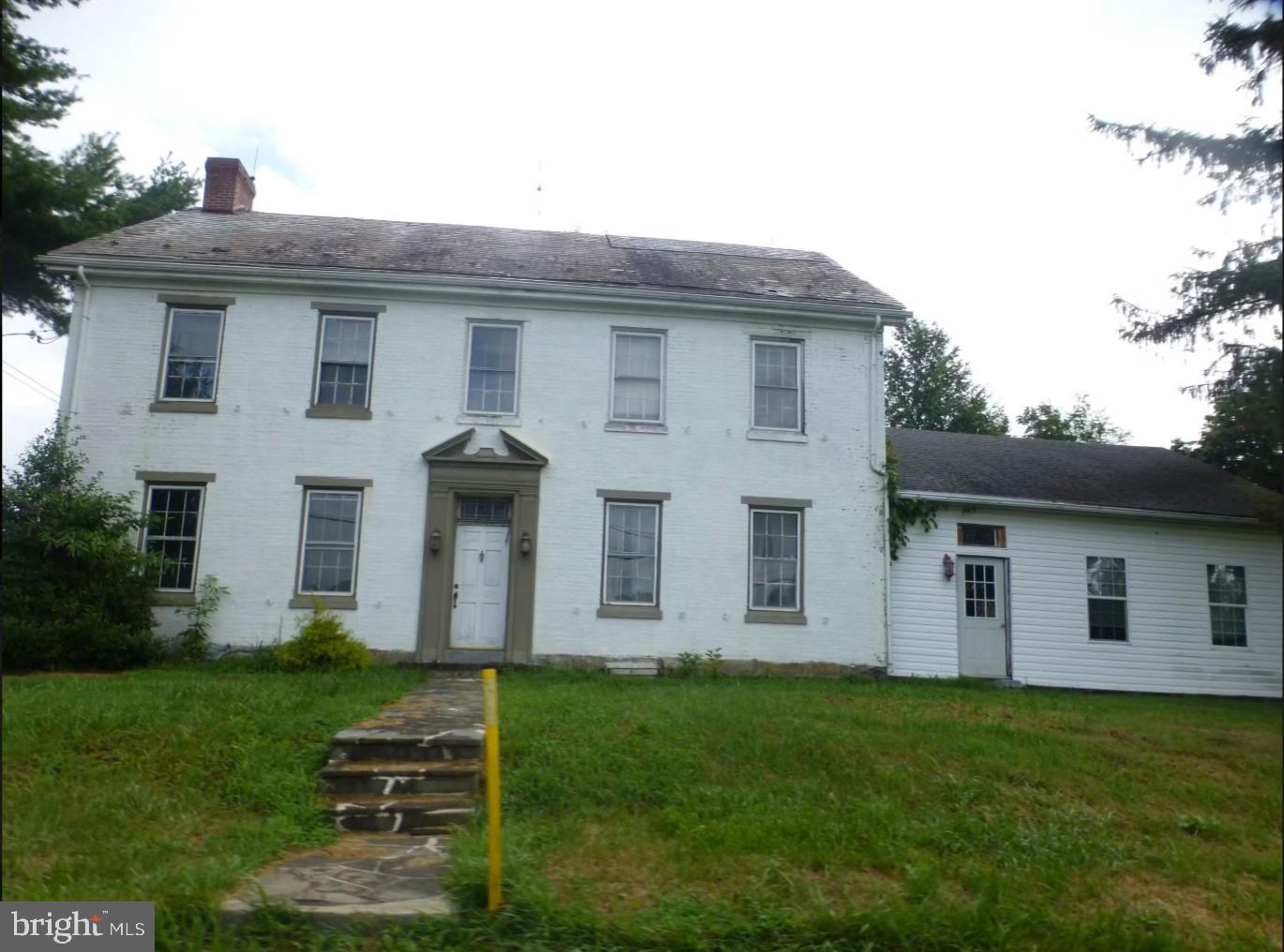 424 Niantic Road