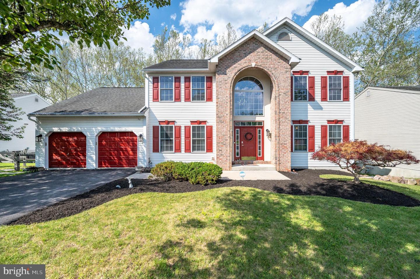 23 Nancy Cir