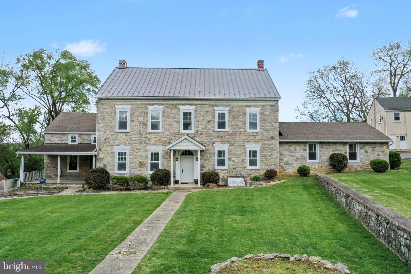 2935 Reedy Rd, Sinking Spring
