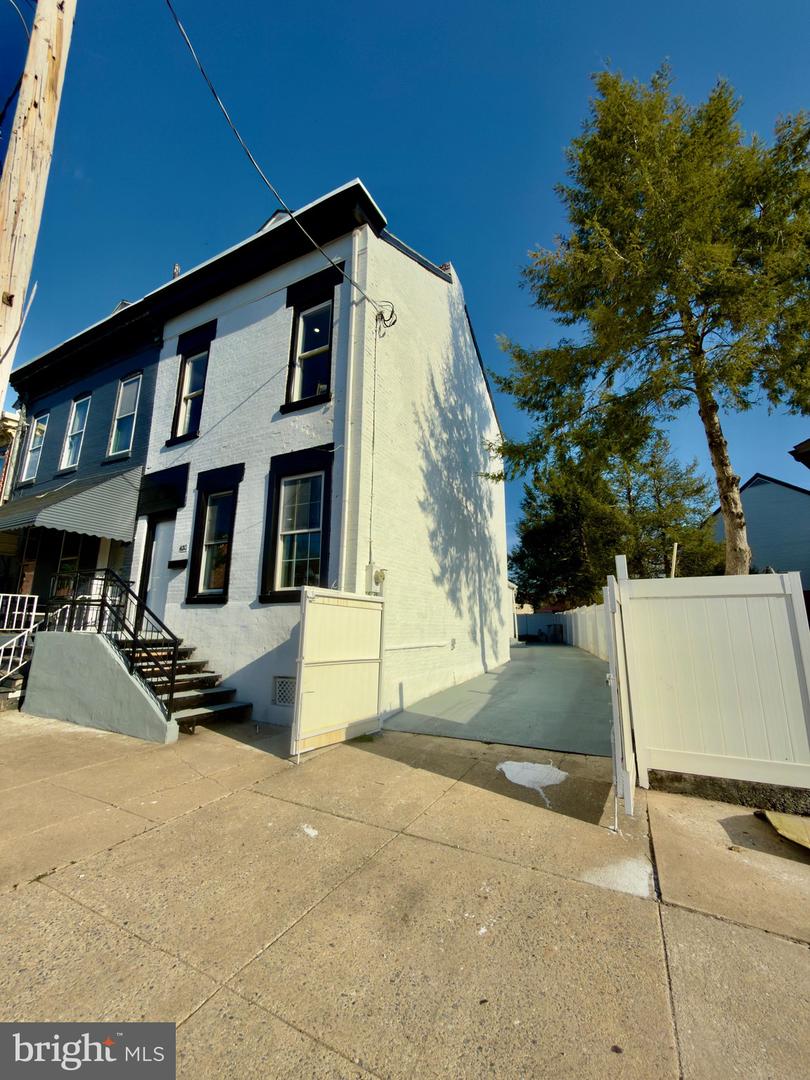 430 Bingaman Street, Reading