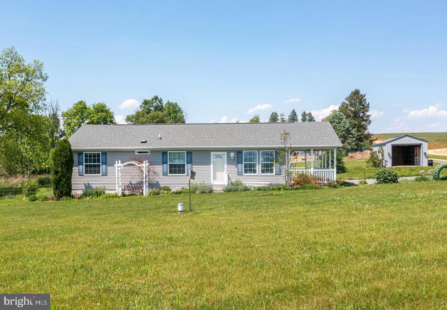 1360 Shoey Road, Mohrsville