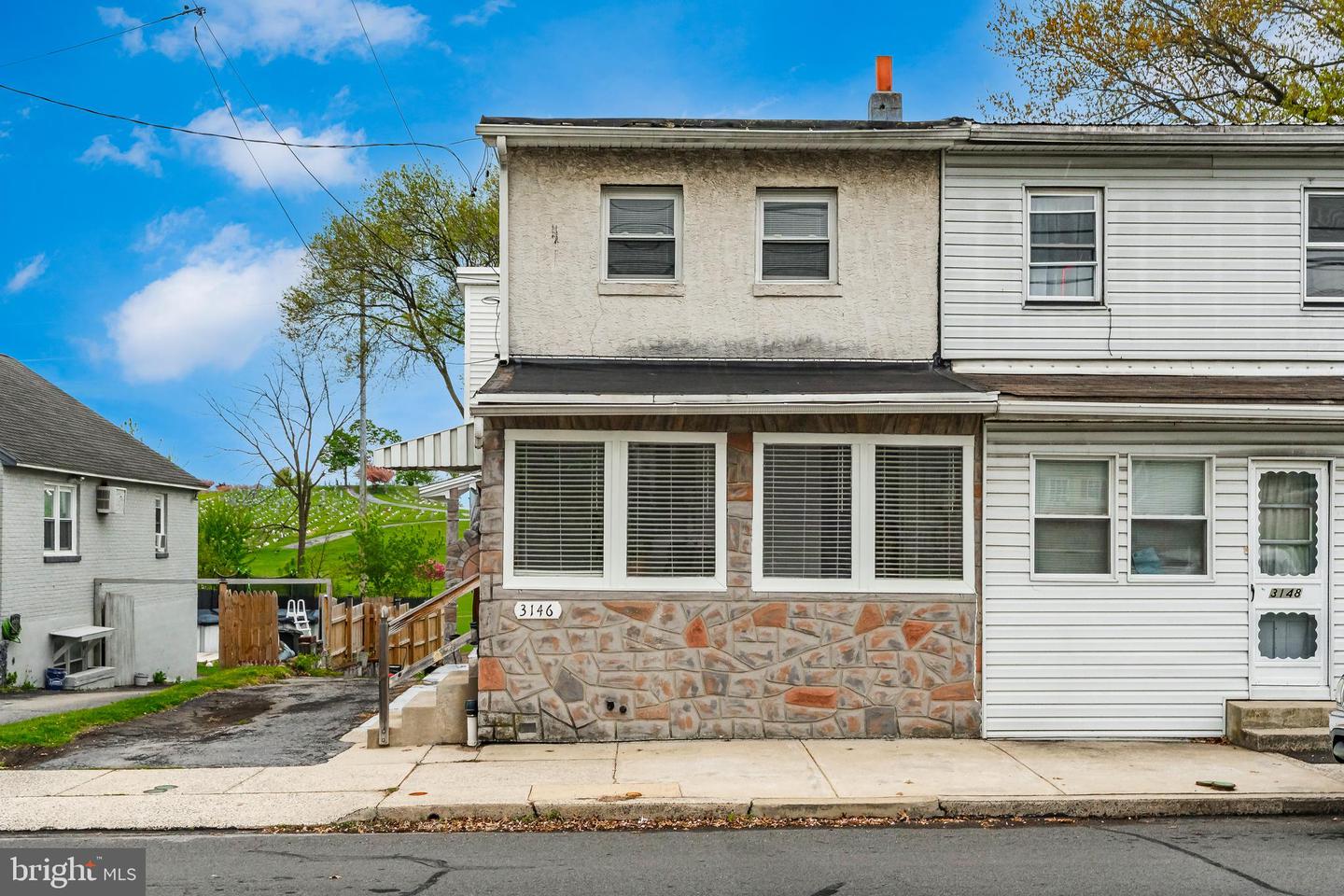 3146 Montrose Avenue, Reading