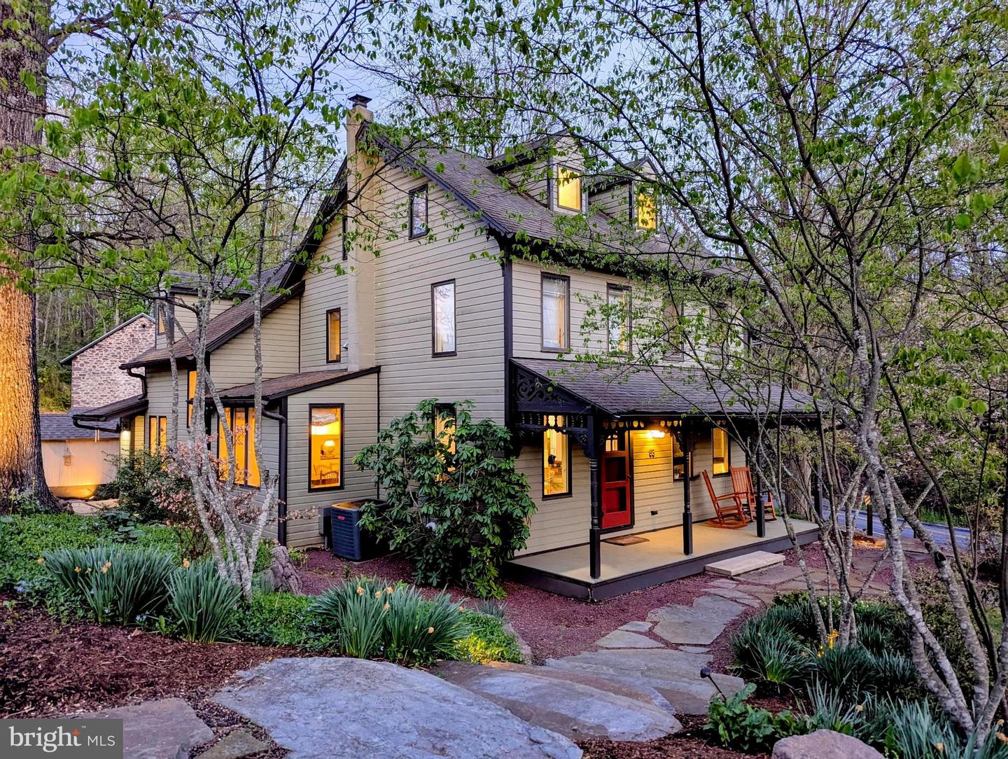 63 Hampshire, Sinking Spring