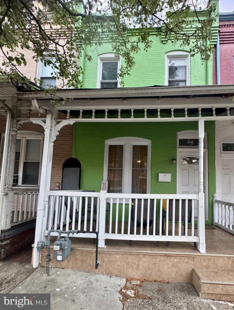 816 Schuylkill Avenue