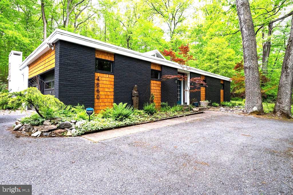 4660 Oley Turnpike Road, Reading