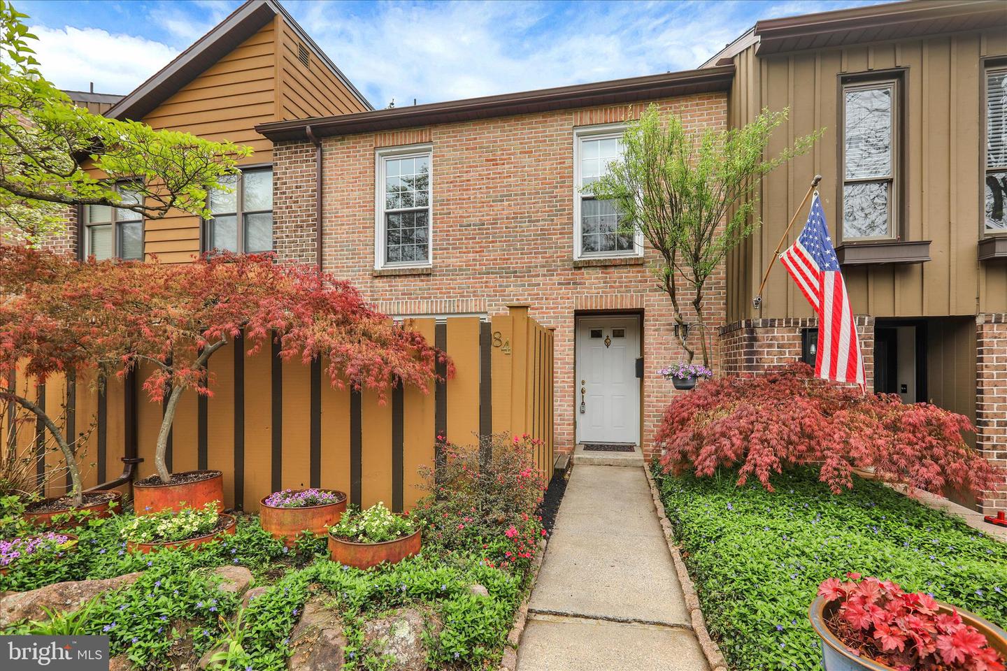84 Winged Foot Drive, Reading