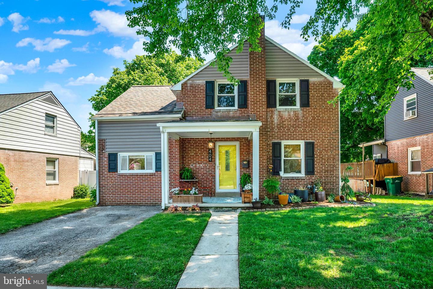 404 Harvard Boulevard, Reading