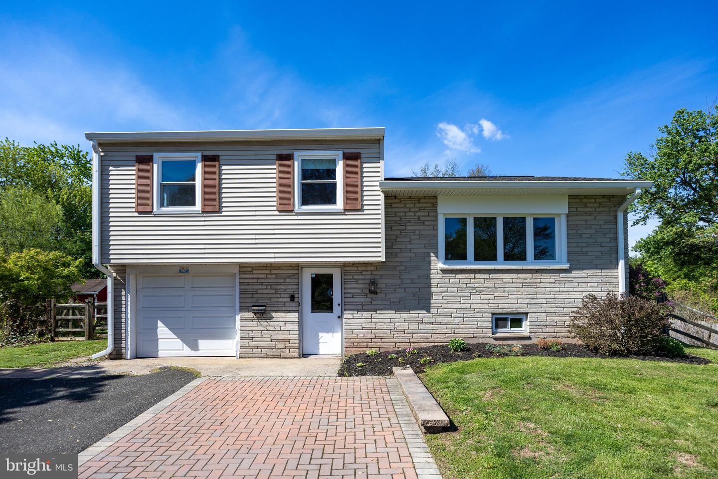 104 Briarwood Drive, Douglassville