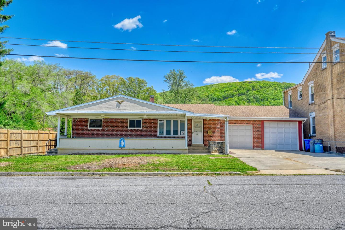 341 Hazel Street, Reading