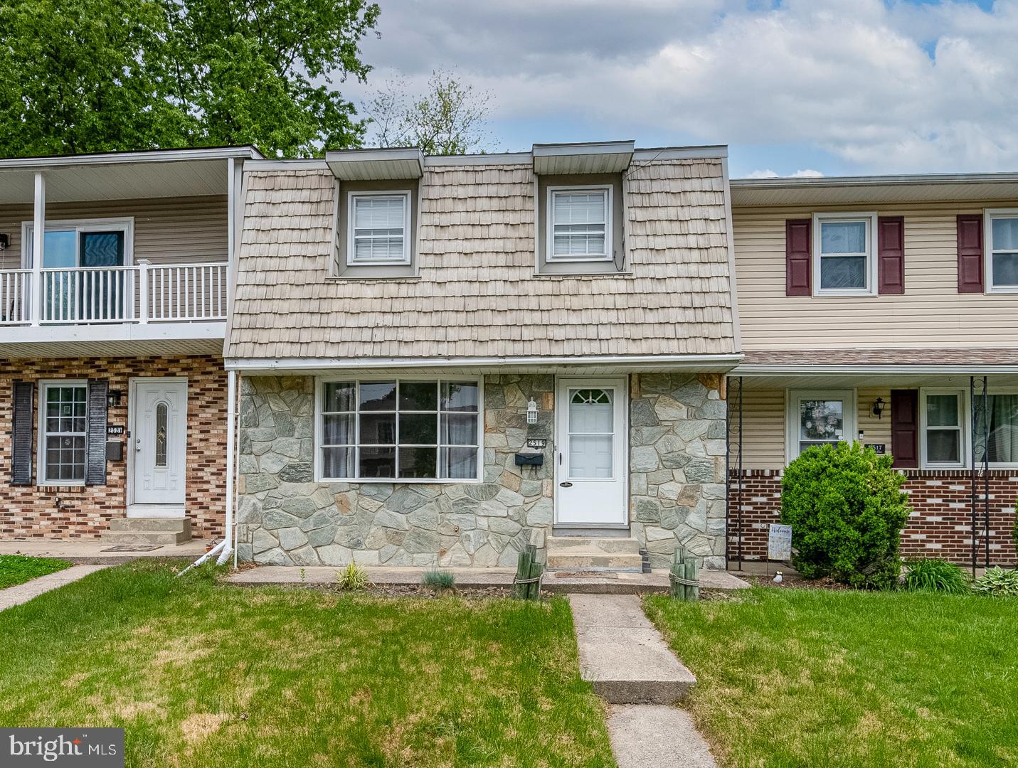 2519 Girard Avenue, Reading