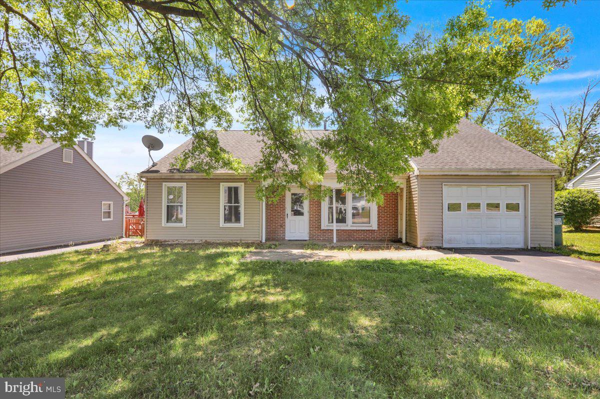 4477 Pheasant Run, Reading