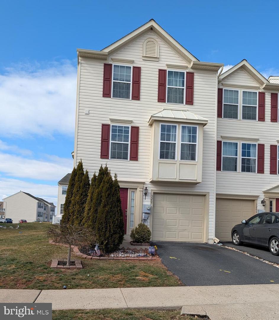 3207 Orchard View Road