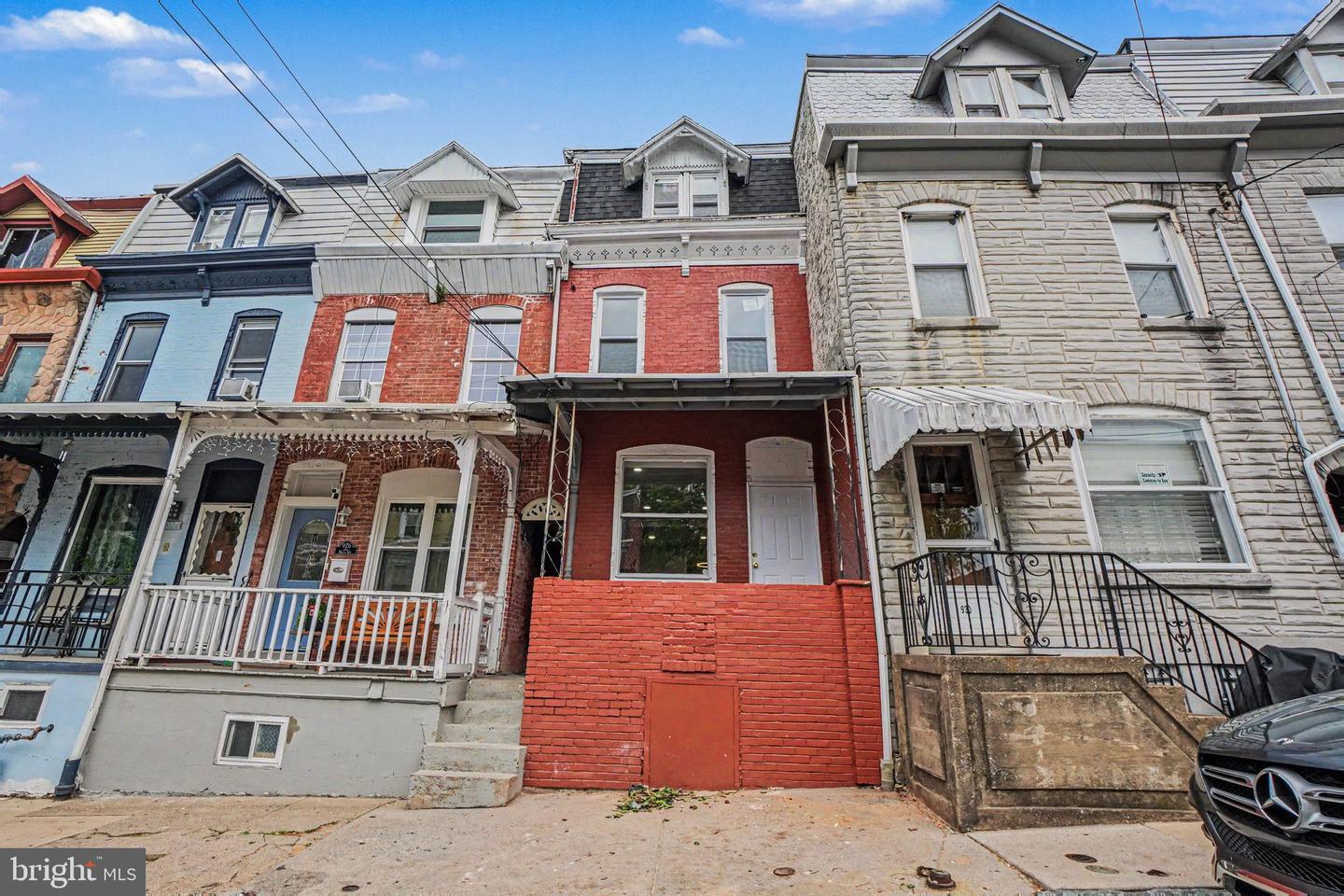 928 Rose Street, Reading