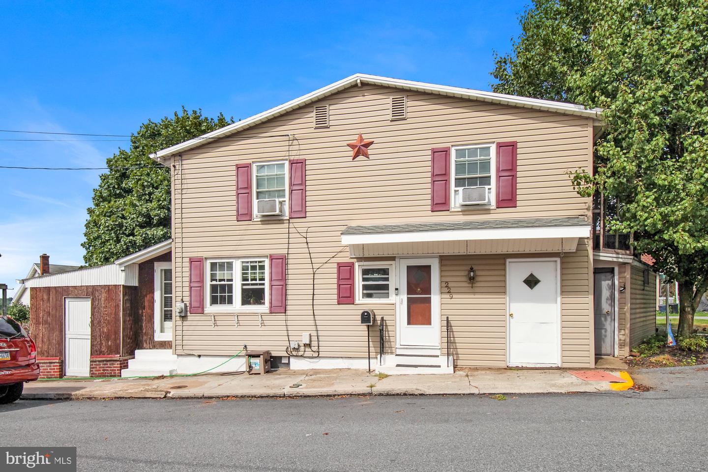 229 Northmont Avenue