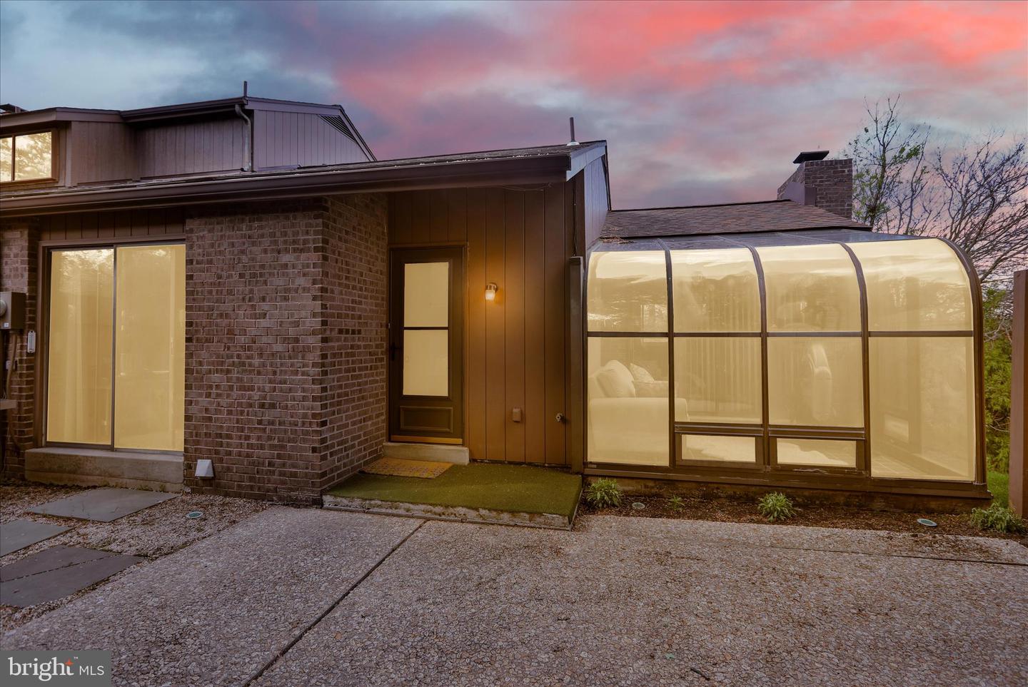 21 Jefferson Place, Bernville