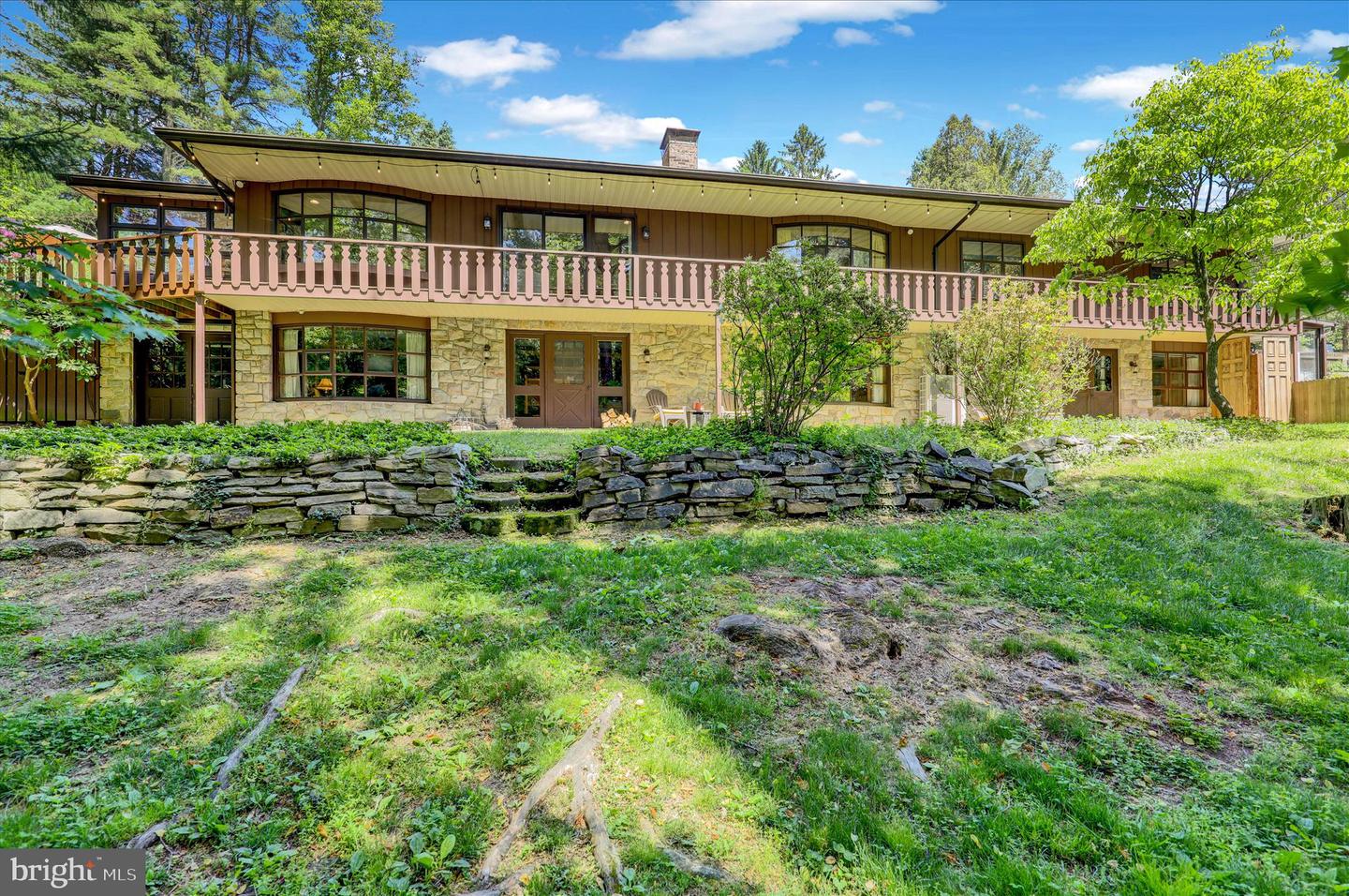 44 Meadow Glen Lane