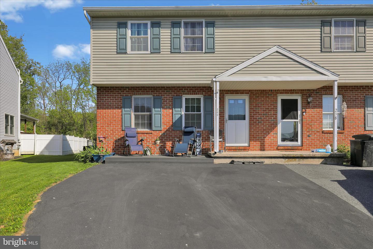240 Hickory Drive, Fleetwood