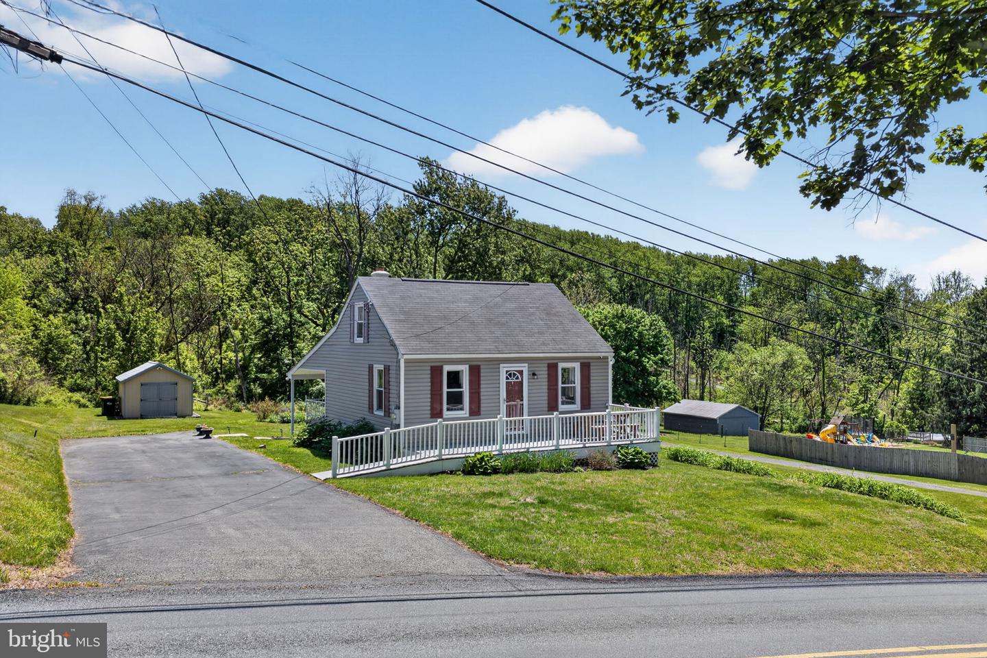 905 Englesville Hill Road, Boyertown