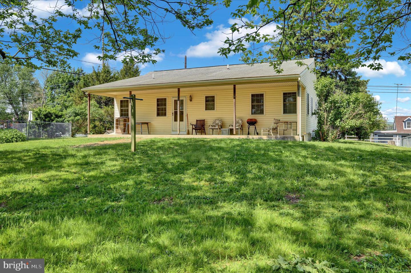 359 Gibraltar Rd