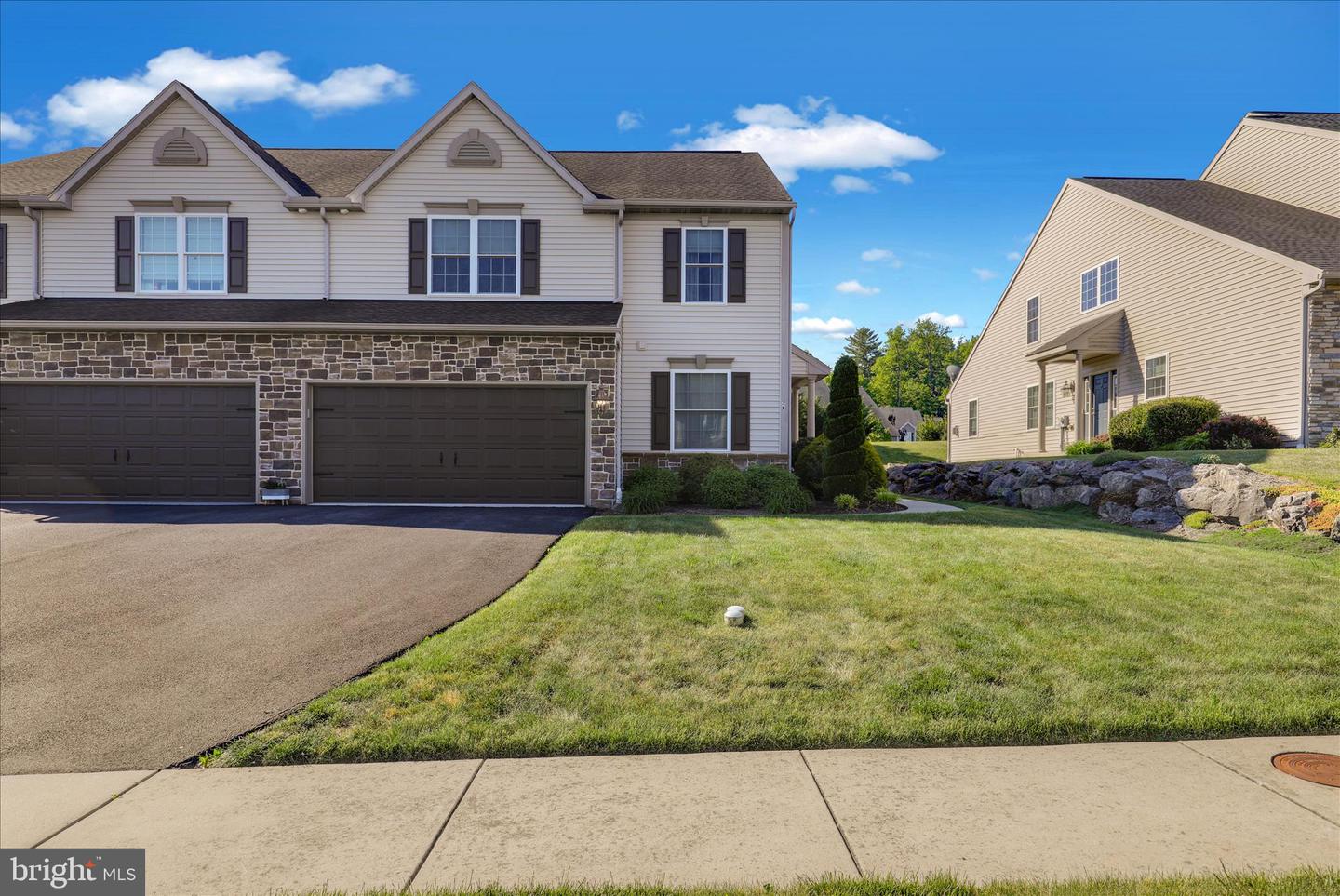 67 Regina Drive, Reading